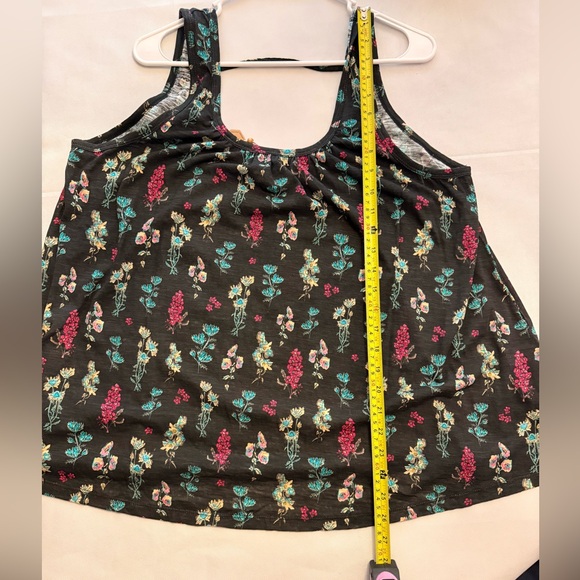 Natural Life Multicolor Floral Top - Picture 10 of 13